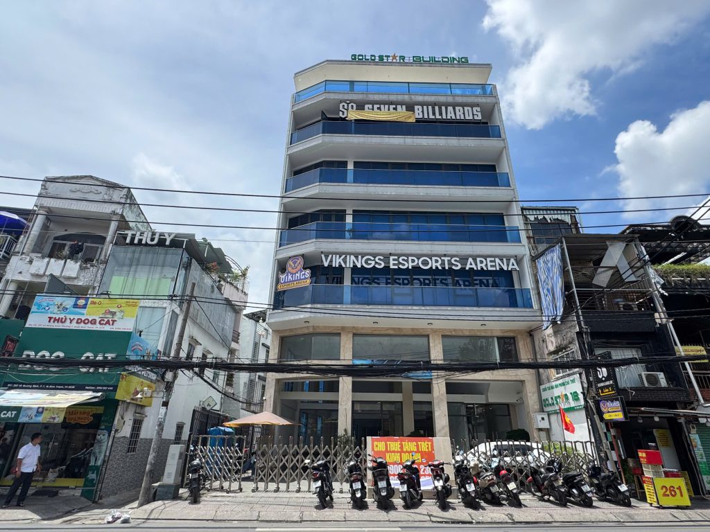 Gold Star Lê Quang Định