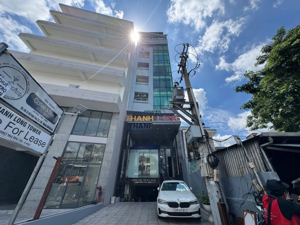Thanh Long Tower
