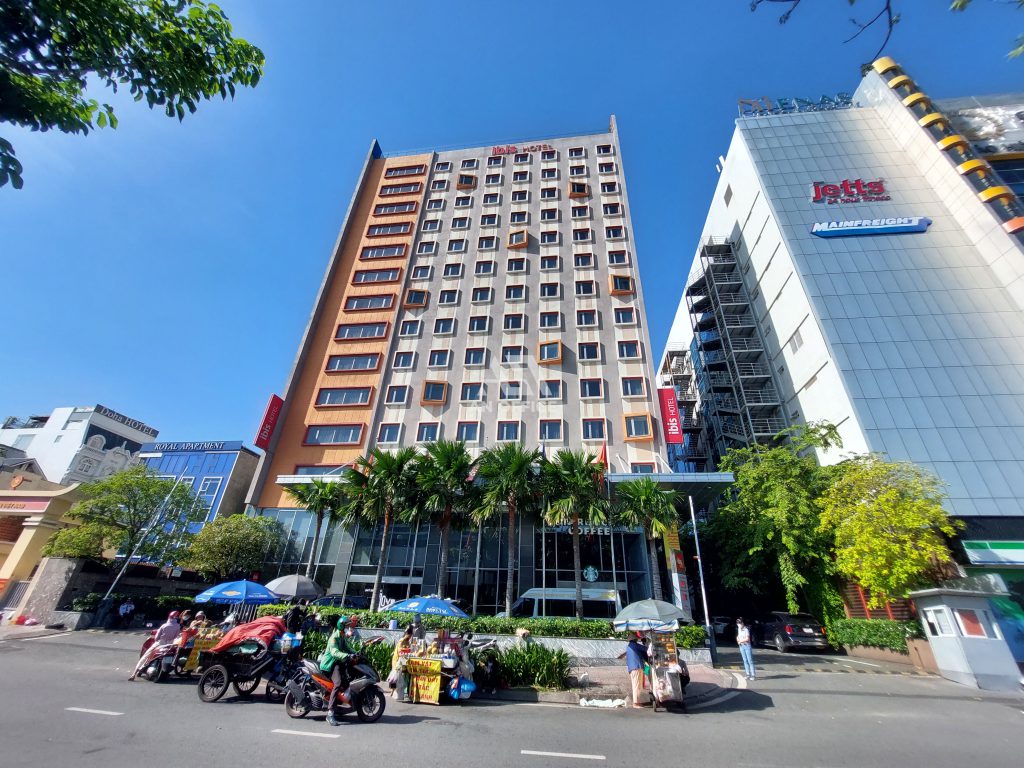 Hà Đô Airport Building